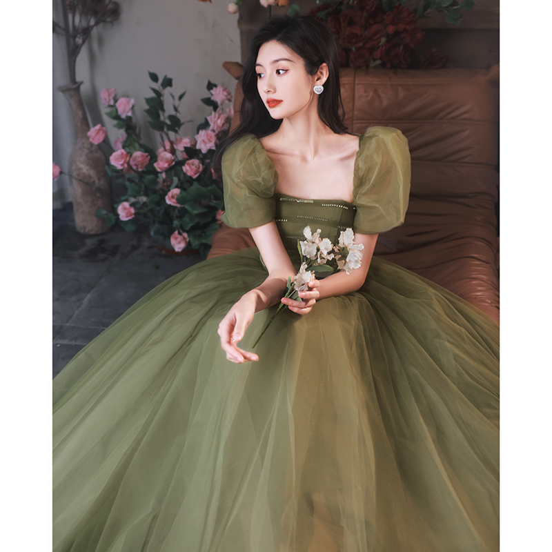 ชุดราตรี ชุดราตรีสวยหรู แบบ ทันสมัย Evening dress