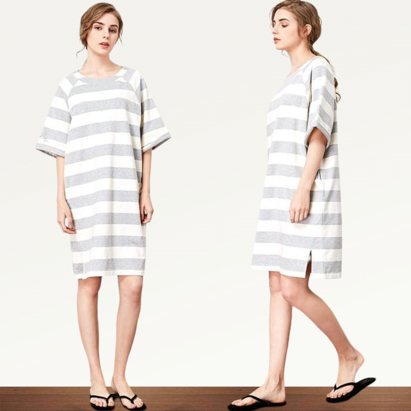 Dress4083 ชุดเดรสทรงปล่อยไหล่สโลปแขนสามส่วน ผ่าข้างเล็กน้อยเพื่อความคล่องตัว ผ้าคอตตอนเนื้อนุ่มลายขวางโทนสีขาวเทา งานน่ารักผ้าเนื้อดีนุ่มใส่สบายยืดขยายได้เยอะ งานสวยใส่ง่ายใส่สบาย ทรงนี้ใส่ได้เรื่อยๆ