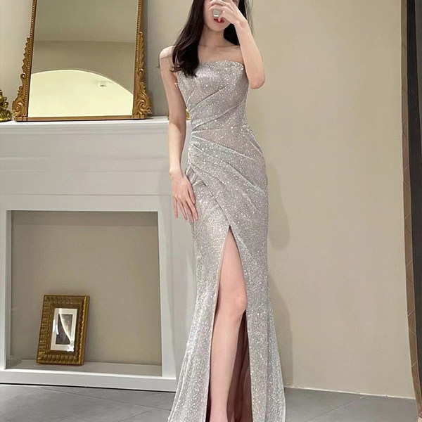 ชุดราตรี ชุดราตรีสวยหรู แบบ ทันสมัย Evening dress