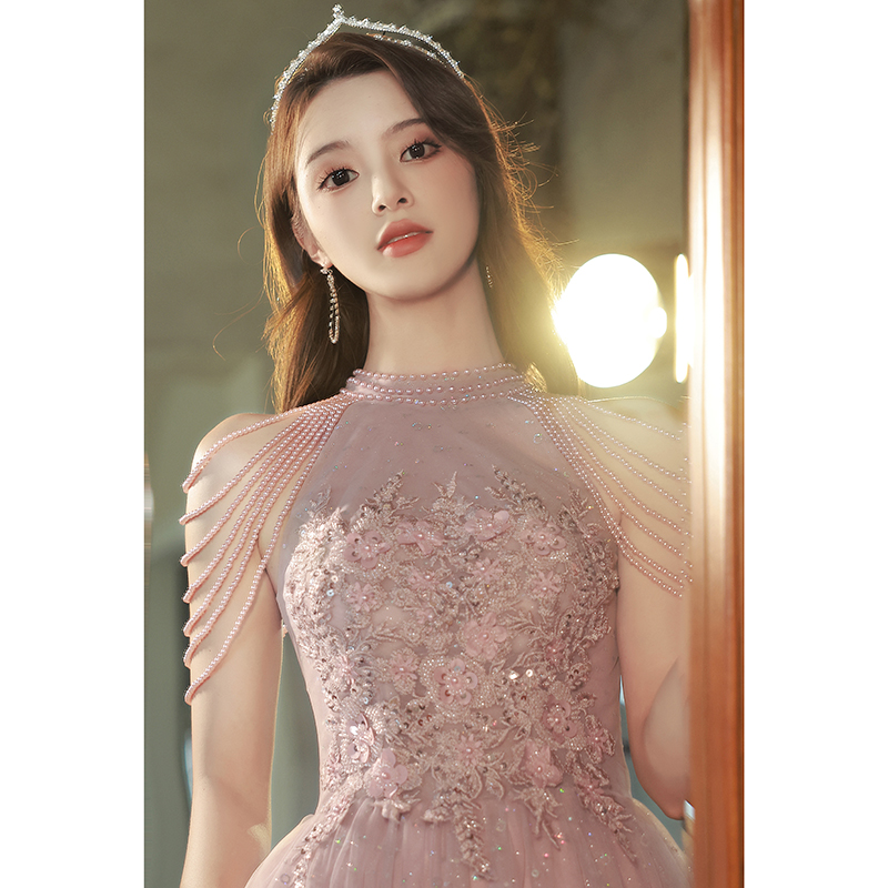 ชุดราตรี ชุดราตรีสวยหรู แบบ ทันสมัย Evening dress