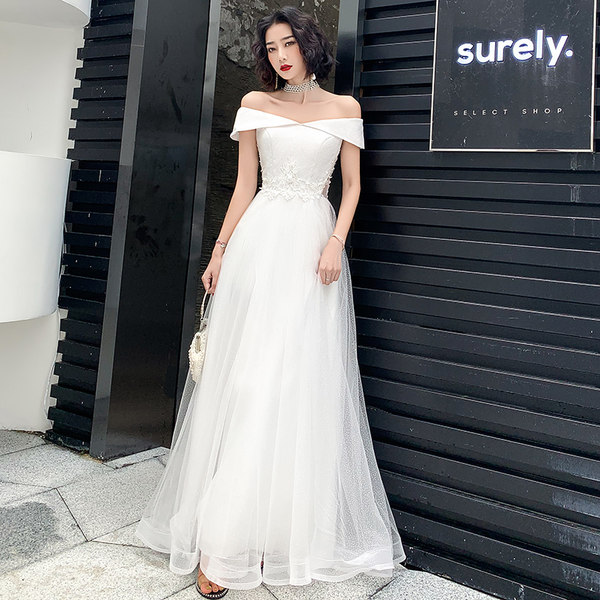 ชุดราตรี ชุดออกงาน ดีไซน์หรู แบรนด์ Angel
