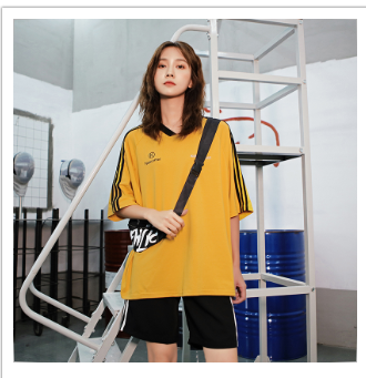 เสื้อยืดสีเหลือง เสื้อยืดสีเหลืองสวยๆ เสื้อยืดสีเหลืองผู้หญิง จัดส่งฟรีทั่วประเทศไทย