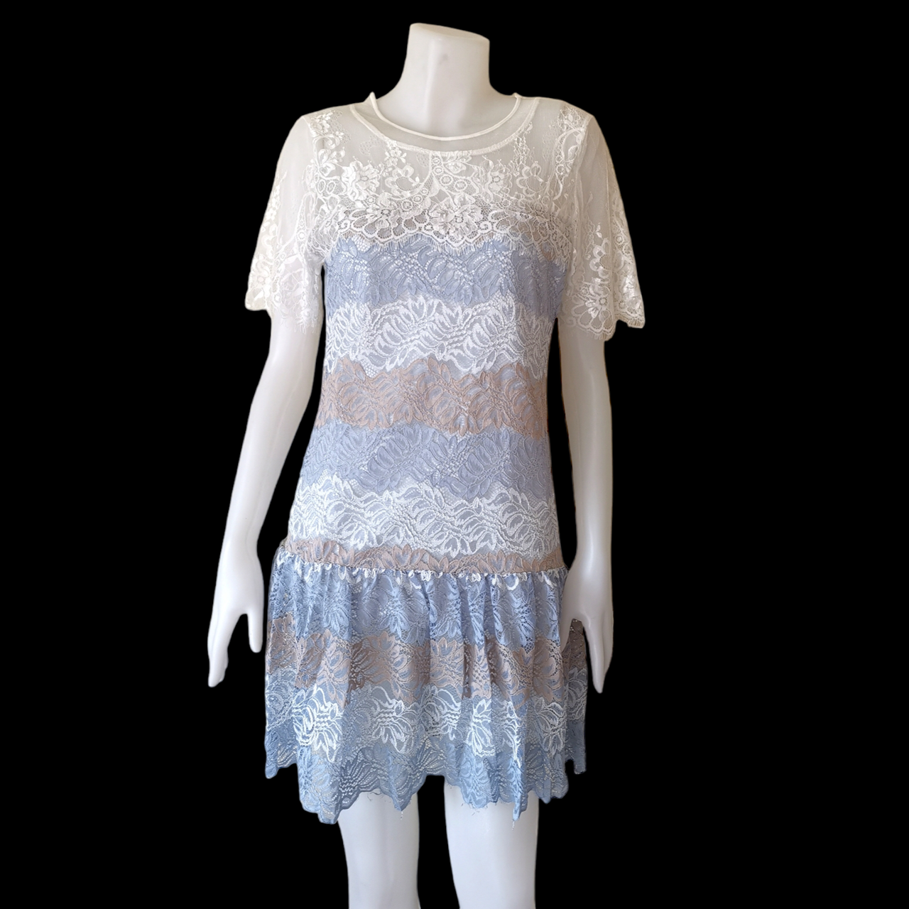 Dress4545 เดรสลูกไม้ทรีโทนฟ้าขาวน้ำตาล ชายระบาย มีซับในอย่างดีทั้งชุด ผ้าลูกไม้เกรดพรีเมียมเนื้อดีนุ่มใส่สบาย งานน่ารักดีเทลดีงาม ใส่สวยดูแพงงานดี ใส่ทำงาน/ออกงานได้