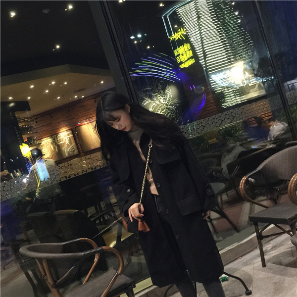 OverCoat เสื้อโค้ทกันหนาว สไตล์เกาหลี แต่งดีเทลเยอะ ทรงโคล่งสีดำ ผ้าวูลผสมเนื้อดี บุซับในกันลม พร้อมส่ง same pic