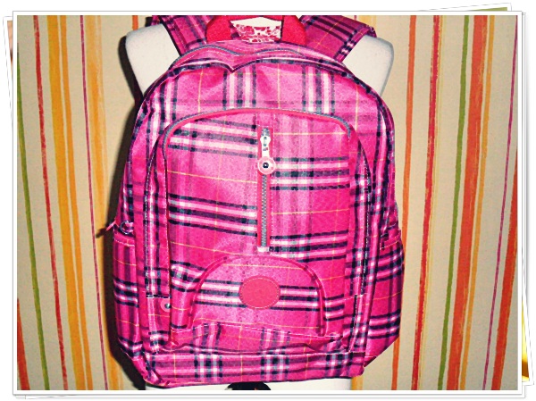 กระเป๋าเป้ ใส่ Notebook สีชมพูเข้ม Kipling ลายสก๊อต