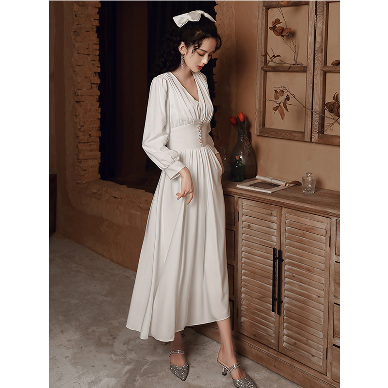 ชุดราตรี ชุดราตรีสวยหรู แบบ ทันสมัย Evening dress