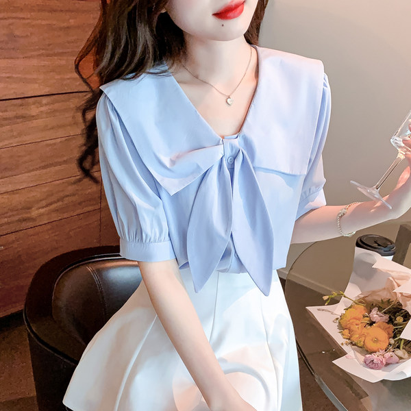 เสื้อลูกไม้ แขนสั้น