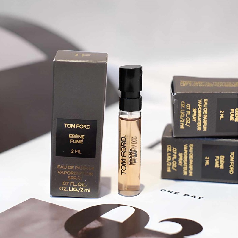 Tom Ford Ebene Fume (EAU DE PARFUM) 2 ml.