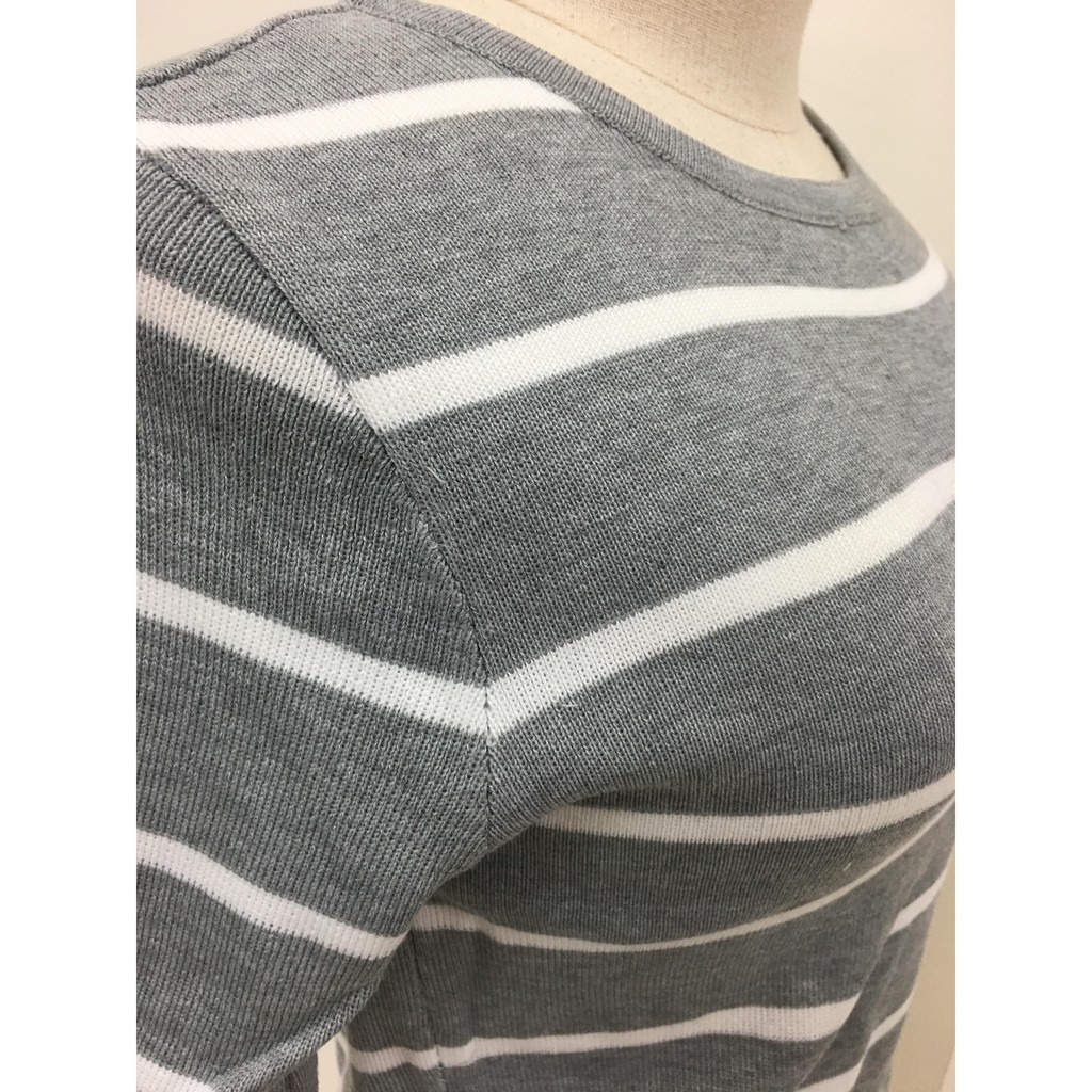 เสื้อไหมพรม ผ้านุ่ม แต่งช่วงปลายแขน ชายเสื้อ ลายขวาง งานดี พร้อมส่ง