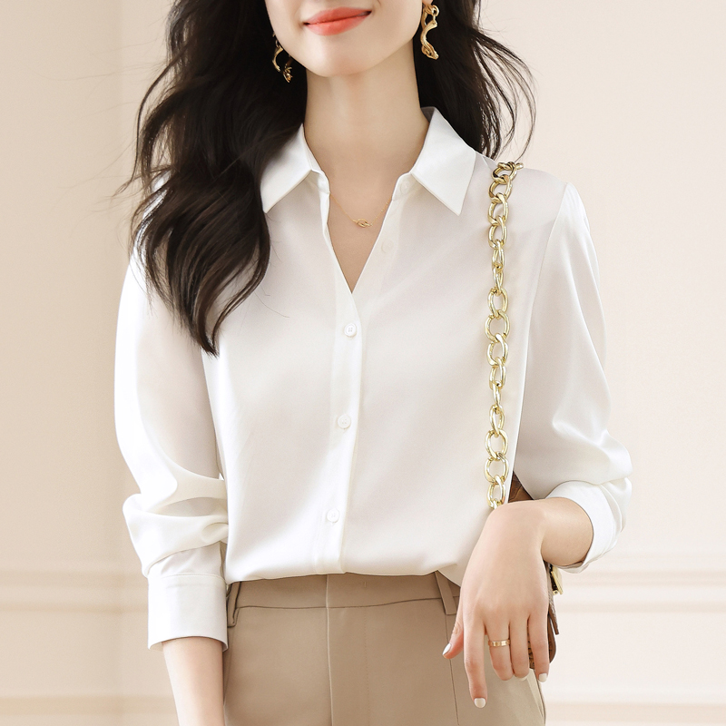 เสื้อเชิ้ตผู้หญิงแขนยาว เสื้อเชิ้ตผู้หญิงใส่ทํางาน 390 บาทต่อชิ้น ฟรีค่าจัดส่ง