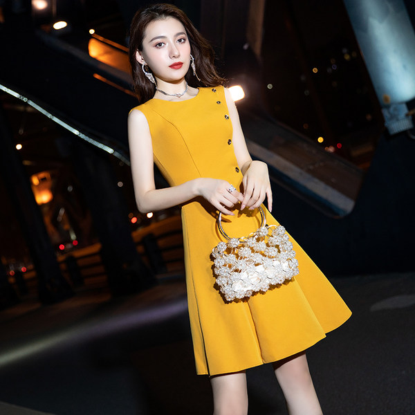 ชุดราตรี ชุดออกงาน ดีไซน์หรู แบรนด์ Angel