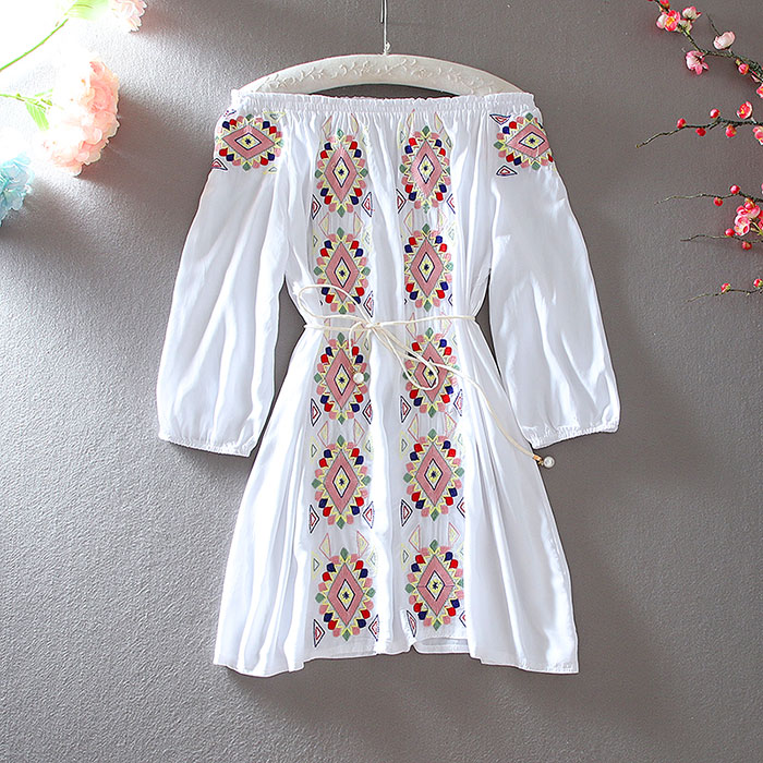 เสื้อลินิน เสื้อผ้าฝ้ายลินิน เสื้อเชิ้ตผ้าลินิน ปักลายสวยๆด้วยด้าย สไตล์VINTAGE BY Dreamroom