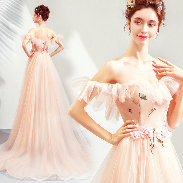 ชุดราตรี ชุดออกงาน ดีไซน์หรู แบรนด์ Angel