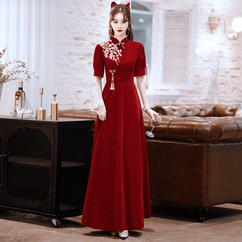 ชุดราตรี ชุดราตรีสวยหรู แบบ ทันสมัย Evening dress