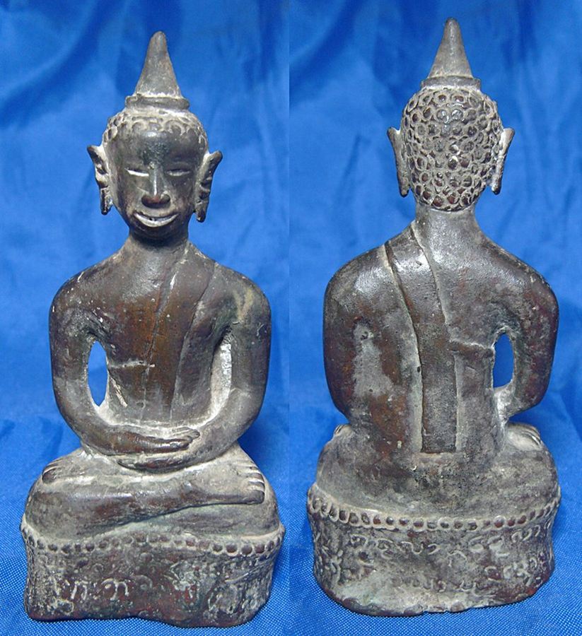 พระเชียงรุ้งลาว