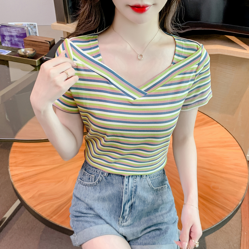 เสื้อผ้าวัยรุ่นเกาหลี เสื้อยืดวัยรุ่นผู้หญิง มีขนาด S M L XL