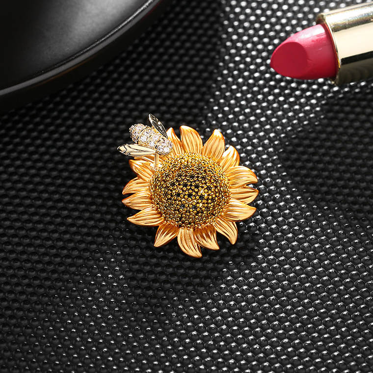 เข็มกลัด เข็มกลัดสวยๆ เข็มกลัดติดเสื้อ Brooch