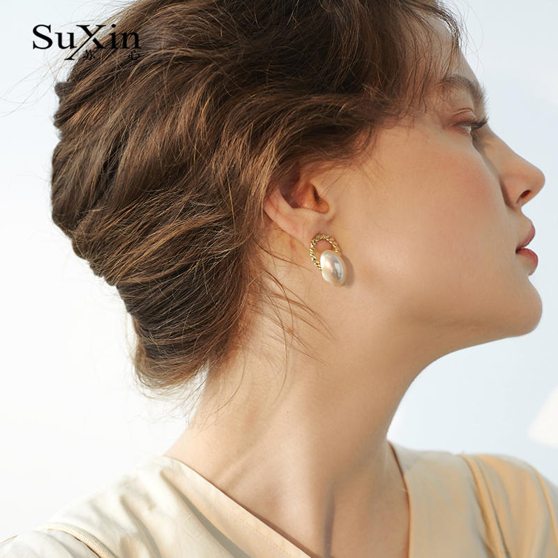 ต่างหู ตุ้มหูแฟชั่น By Suxin
