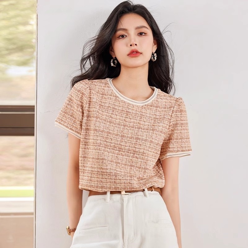 เสื้อเชิ้ตผู้หญิงใส่ทํางาน 390 บาทต่อชิ้น ฟรีค่าจัดส่ง