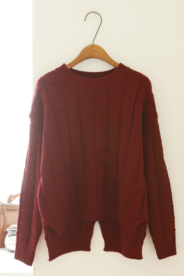 Sweater เสื้อไหมพรมถัก ลายตาราง สีแดงไวน์ พร้อมส่งจ้า สีแดงไวน์