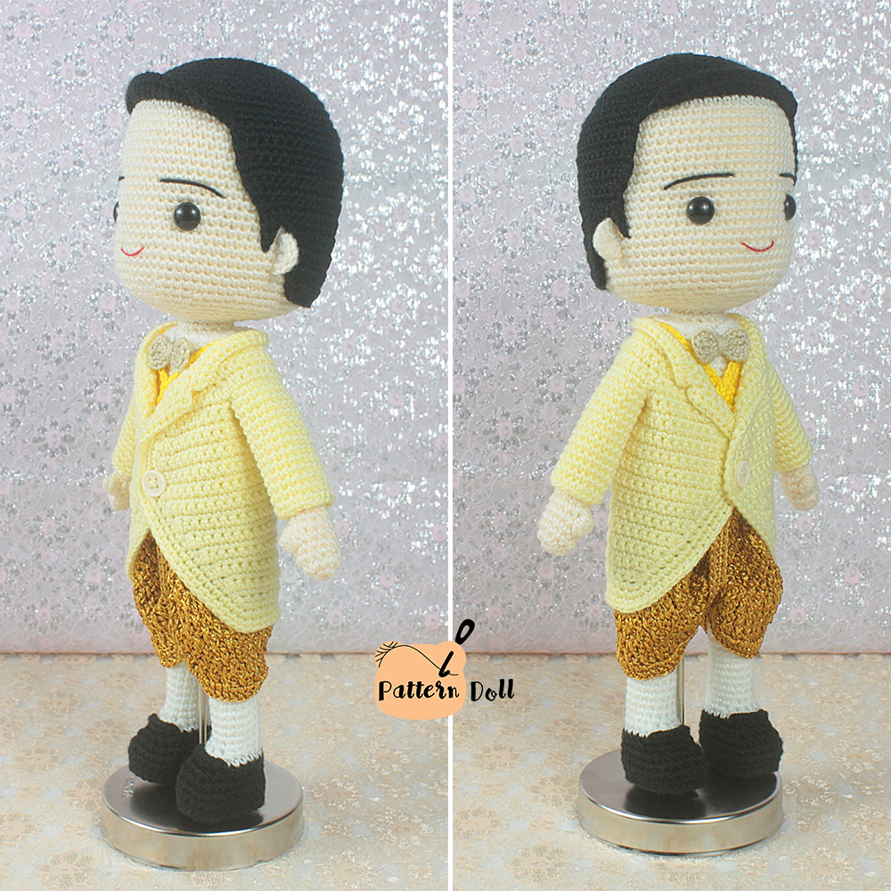 ตุ๊กตาถักคู่แต่งงานชุดไทย สมัย ร.๕