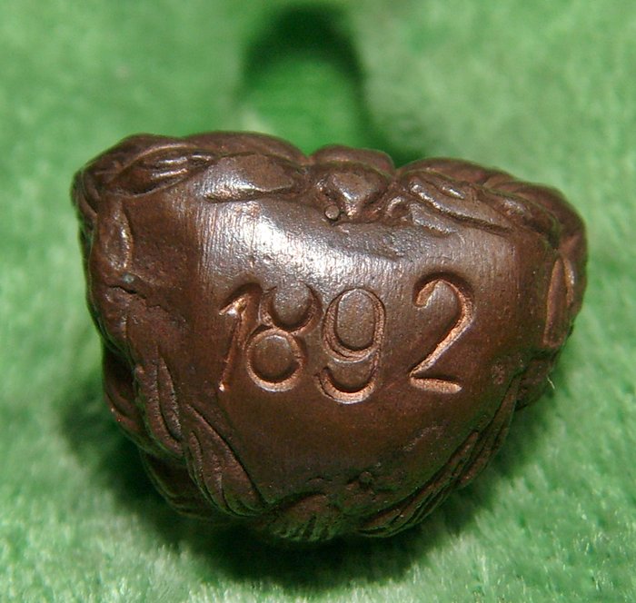 หลวงปู่ทวด รุ่นทรัพย์มหาเศรษฐี