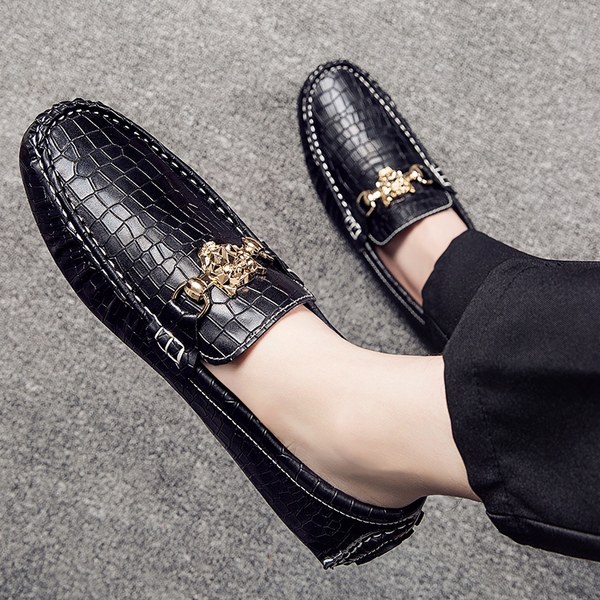 รองเท้าหนังผู้ชาย มีไซส์39-44 รองเท้าโลฟเฟอร์ชาย Slip-On Shoes