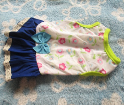 เสื้อน้องหมา-น้องแมวกระโปรงผ้ายืด คอ7" ยาว10" #444-009