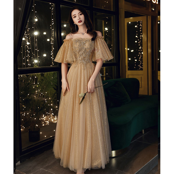 ชุดราตรี ชุดราตรีสวยหรู แบบ ทันสมัย Evening dress