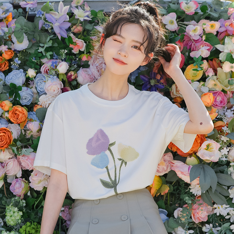 เสื้อผ้าวัยรุ่นเกาหลี เสื้อยืดวัยรุ่นผู้หญิง มีขนาด S M L XL