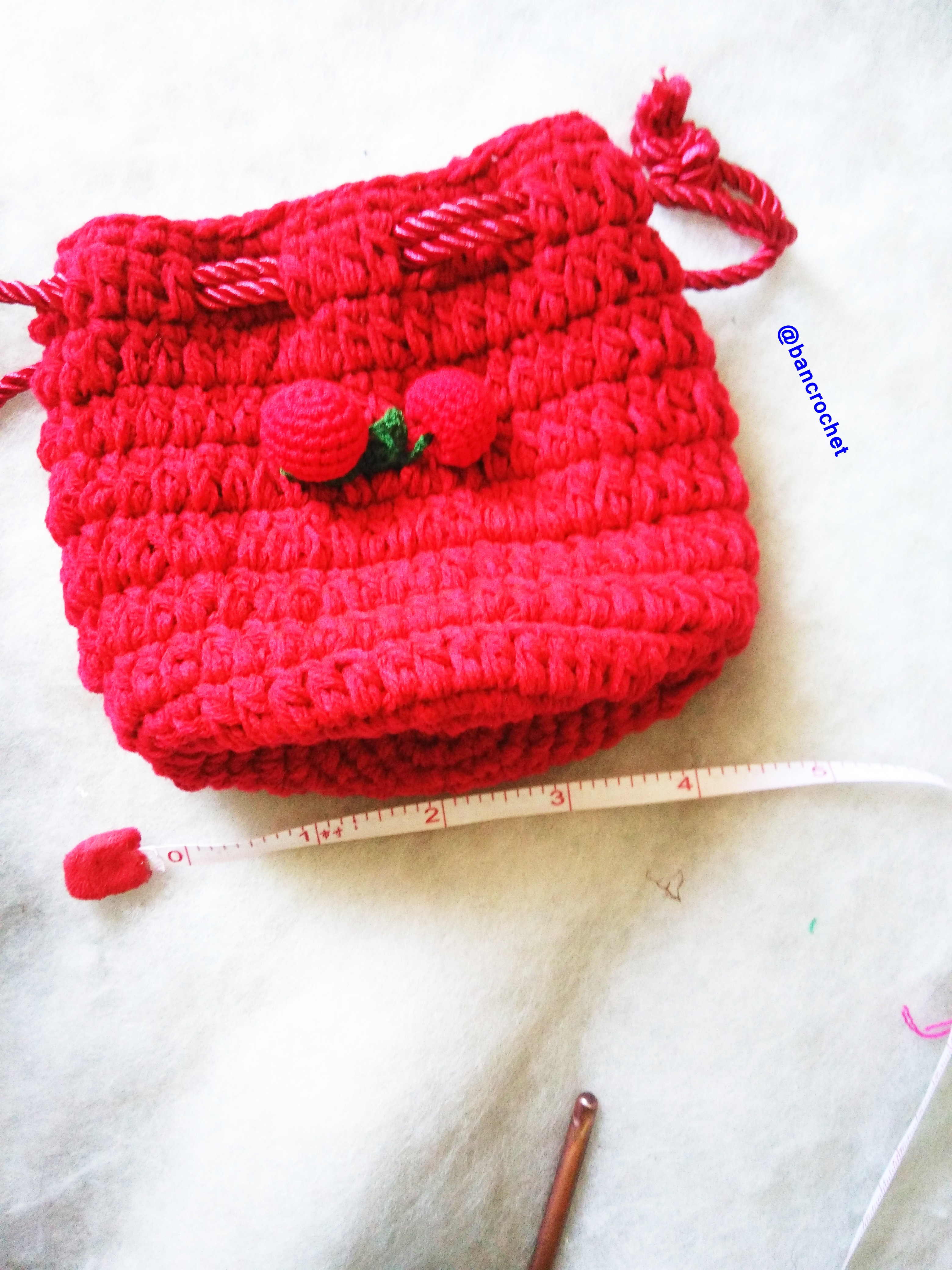 Bancrochet กระเป่าหูรูดถักโครเชต์ crochet bucket bags แดง 5.5x4 นิ้ว