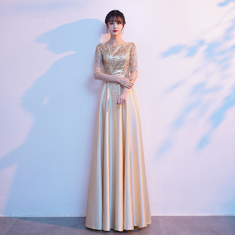 ชุดราตรี ชุดราตรีสวยหรู แบบ ทันสมัย Evening dress