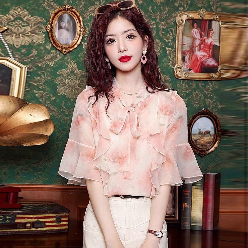 เสื้อเชิ้ตผู้หญิงใส่ทํางาน 390 บาทต่อชิ้น ฟรีค่าจัดส่ง