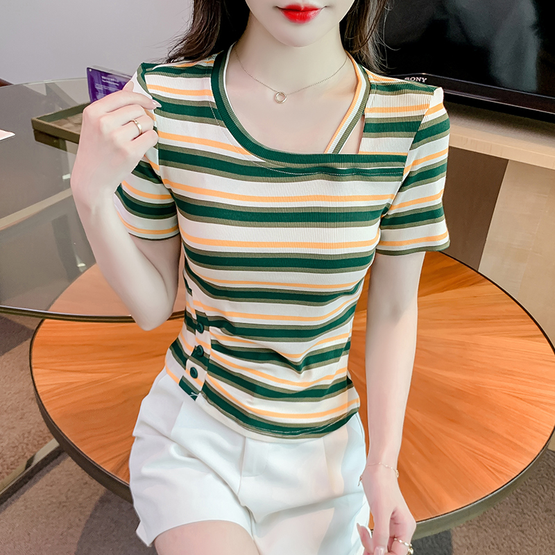เสื้อผ้าวัยรุ่นเกาหลี เสื้อยืดวัยรุ่นผู้หญิง มีขนาด S M L XL