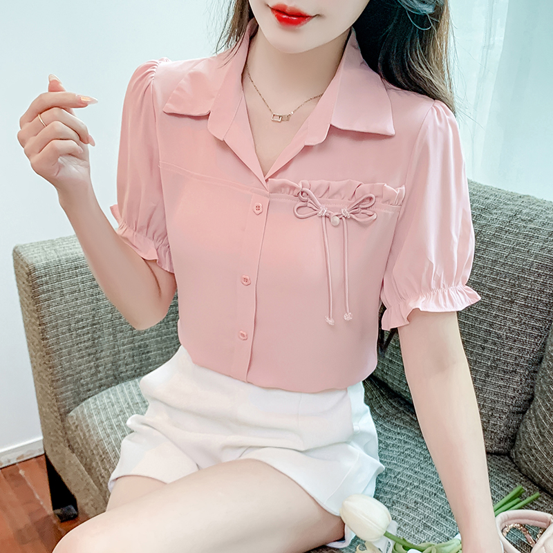 เสื้อเชิ้ตผู้หญิงใส่ทํางาน 390 บาทต่อชิ้น ฟรีค่าจัดส่ง