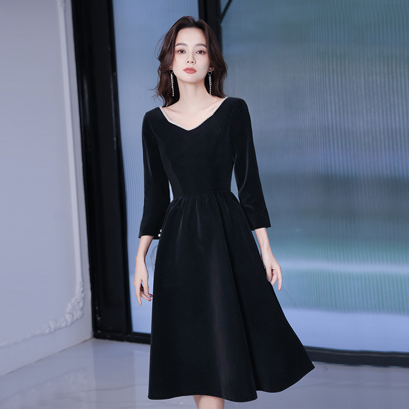 ชุดราตรี ชุดราตรีสวยหรู แบบ ทันสมัย Evening dress
