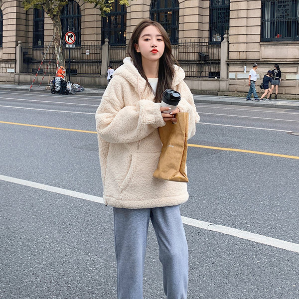 เสื้อโค้ท เสื้อโค้ทกันหนาว เสื้อโค้ทใส่เที่ยวต่างประเทศ ยี่ห้อ: Qianziqian