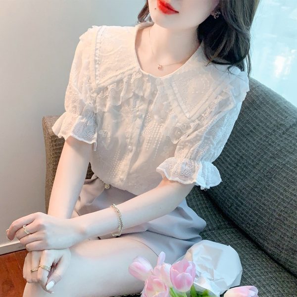 เสื้อลูกไม้ แขนสั้น