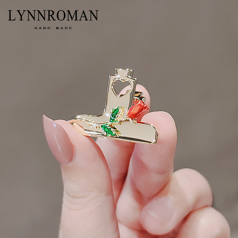 เข็มกลัด เข็มกลัดสวยๆ เข็มกลัดติดเสื้อ Brooch