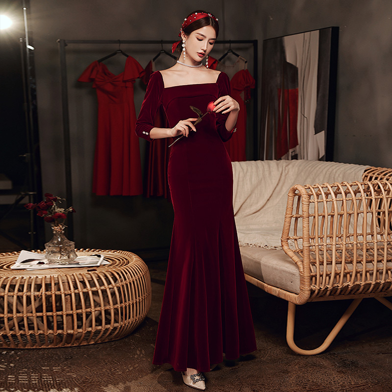 ชุดราตรี ชุดราตรีสวยหรู แบบ ทันสมัย Evening dress