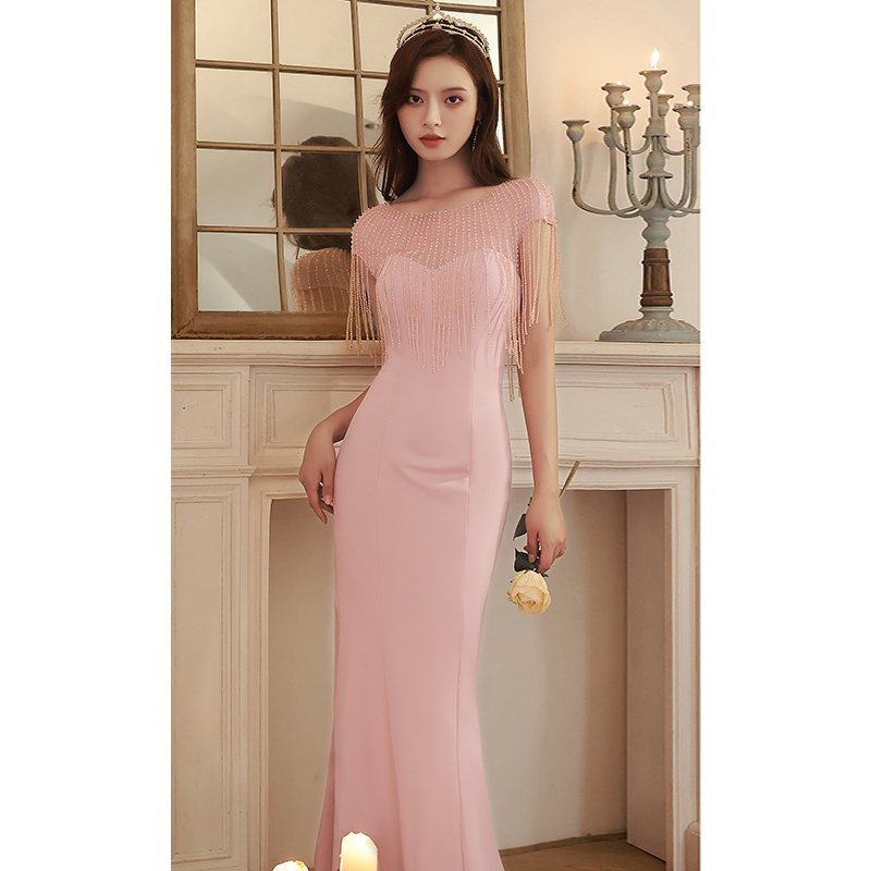 ชุดราตรี ชุดราตรีสวยหรู แบบ ทันสมัย Evening dress