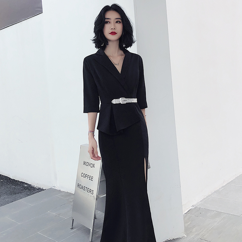 ชุดราตรี ชุดราตรีสวยหรู แบบ ทันสมัย Evening dress