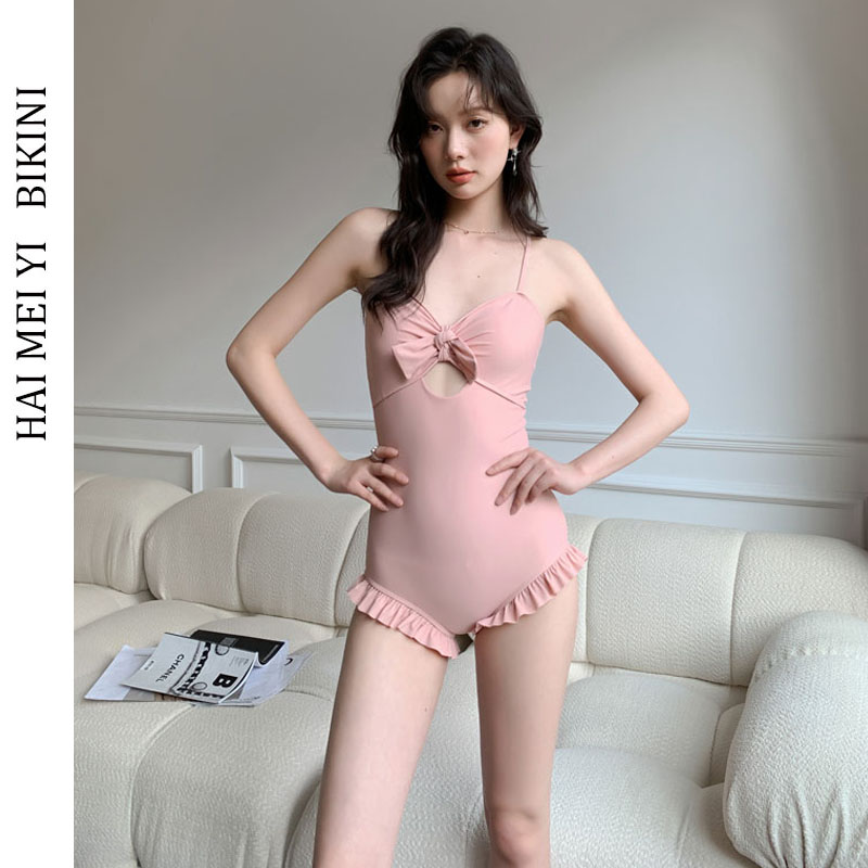 ชุดว่ายน้ำผู้หญิง ชุดว่ายน้ำน่ารัก Bikini ชุดไปทะเล