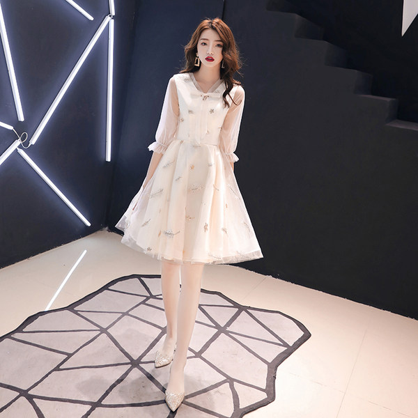 ชุดราตรี ชุดออกงาน ดีไซน์หรู แบรนด์ Angel