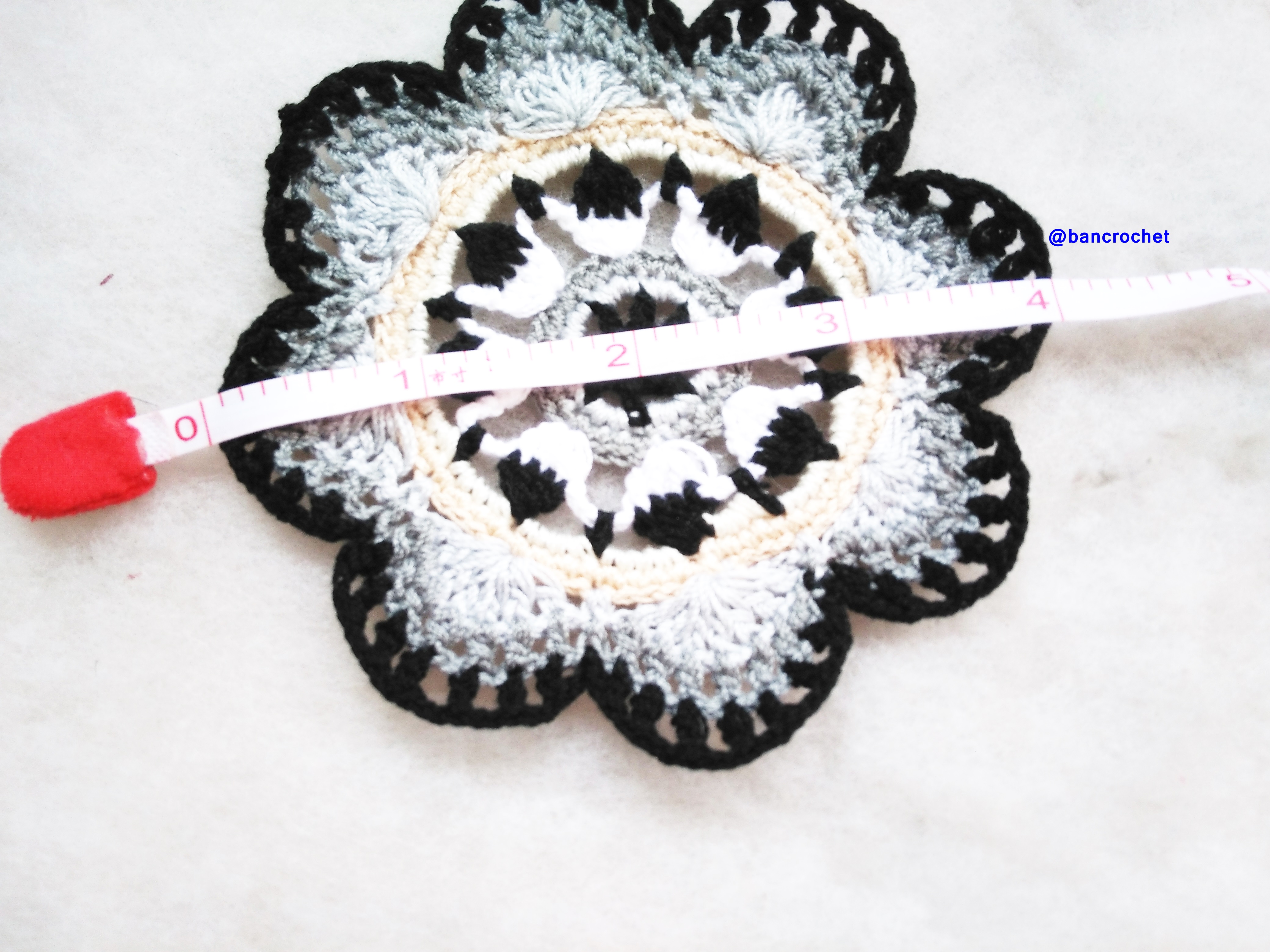 Bancrochet ที่รองแก้วถักโครเชต์ crochet coasters หลากสี 4 นิ้ว