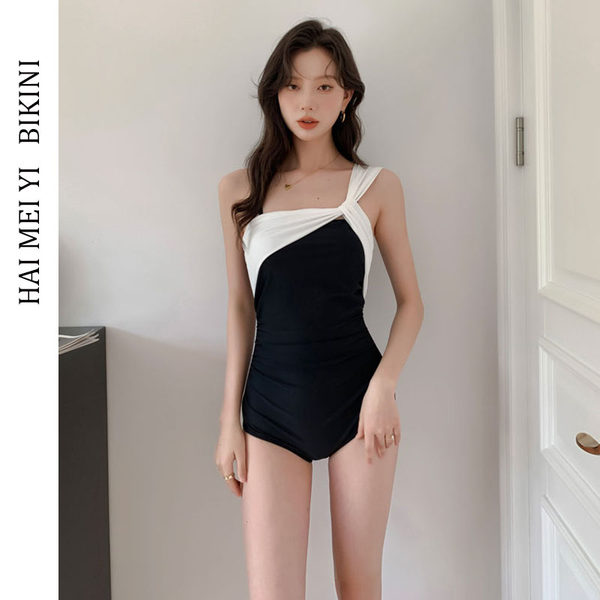 ชุดว่ายน้ำผู้หญิง ชุดว่ายน้ำน่ารัก Bikini ชุดไปทะเล