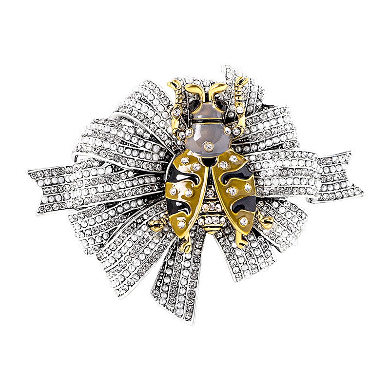 เข็มกลัด เข็มกลัดสวยๆ เข็มกลัดติดเสื้อ Brooch
