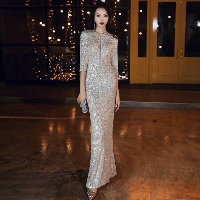 ชุดราตรี ชุดราตรีสวยหรู แบบ ทันสมัย Evening dress