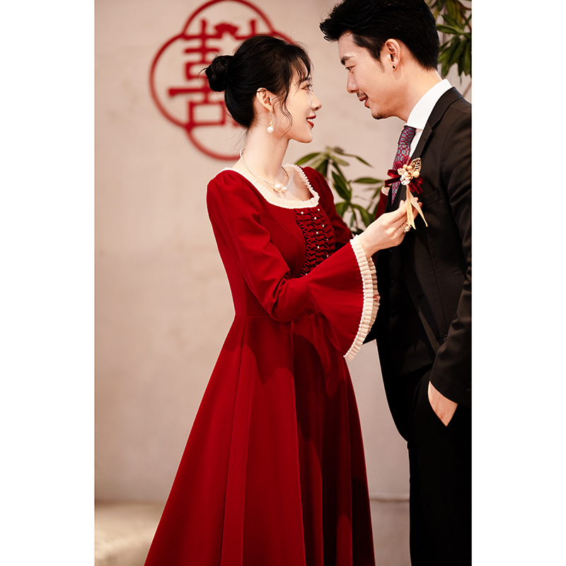 ชุดราตรี ชุดราตรีสวยหรู แบบ ทันสมัย Evening dress
