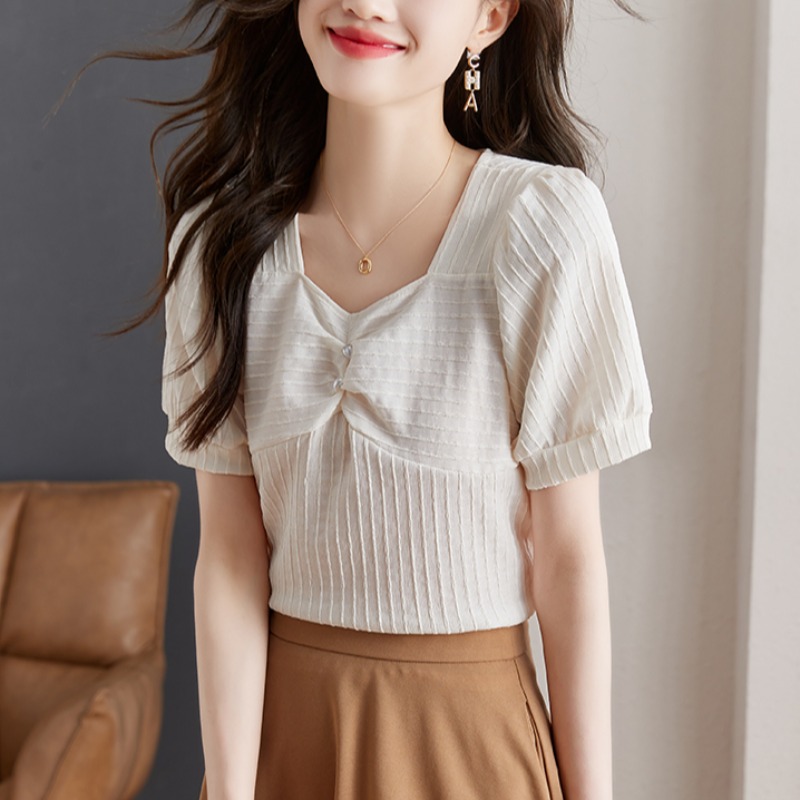 เสื้อเชิ้ตผู้หญิงแขนยาว เสื้อเชิ้ตผู้หญิงใส่ทํางาน 390 บาทต่อชิ้น ฟรีค่าจัดส่ง
